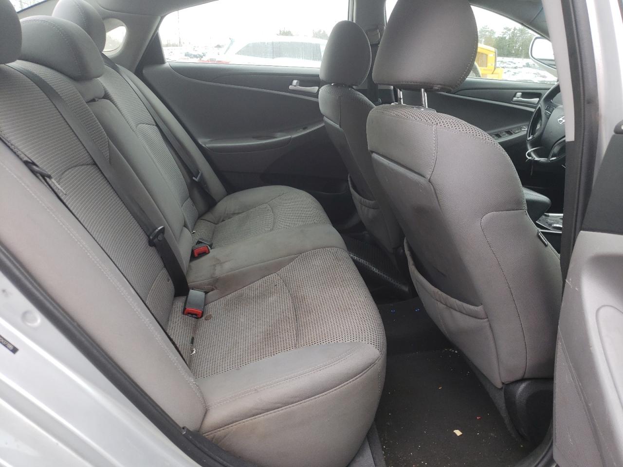 Photo 6 from auction – 2012 HYUNDAI SONATA GLS with VIN 5NPEB4AC0CH377015
