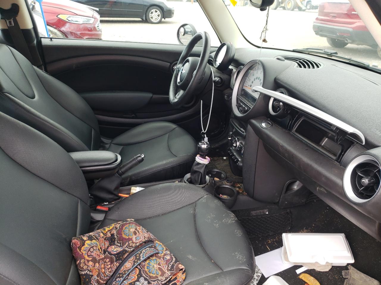 Photo 5 from auction – 2013 MINI COOPER with VIN WMWSU3C58DT375609