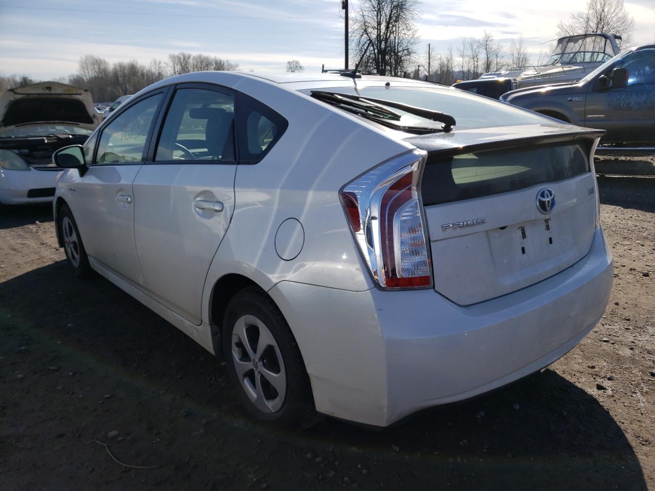 Photo 3 from auction – 2013 TOYOTA PRIUS with VIN JTDKN3DU5D5590861