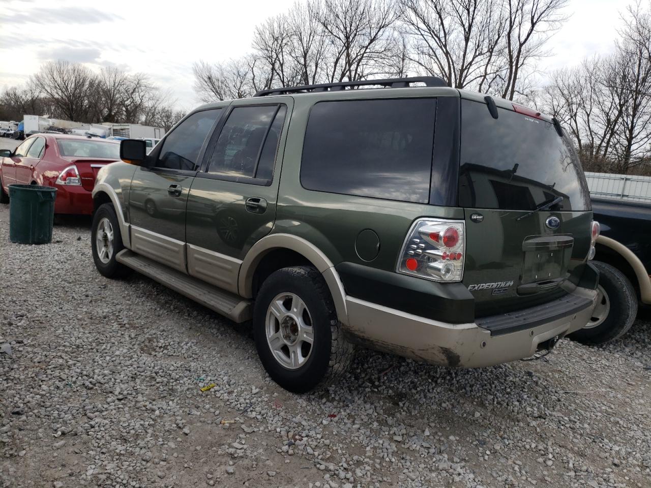 Photo 3 from auction – 2005 FORD EXPEDITION with VIN 1FMFU17595LA35708