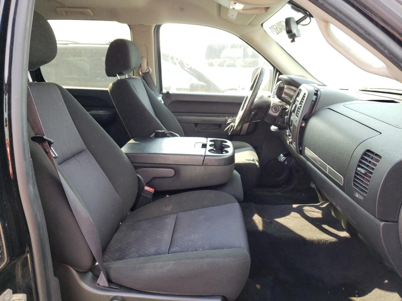 Photo 5 from auction – 2011 CHEVROLET SILVERADO with VIN 3GCPKSE39BG111314