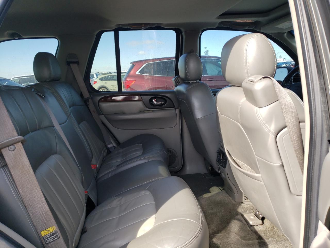 Photo 6 from auction – 2004 GMC ENVOY with VIN 1GKDT13S942217623