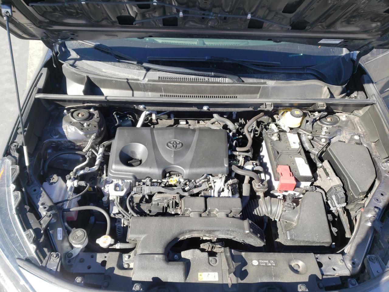 Photo 7 from auction – 2019 TOYOTA RAV4 LE with VIN JTMF1RFV5KJ004153