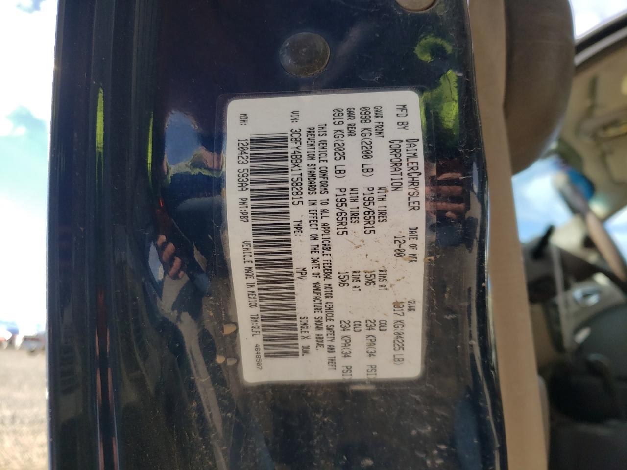 Photo 10 from auction – 2001 CHRYSLER PT CRUISER with VIN 3C8FY4BBX1T582815