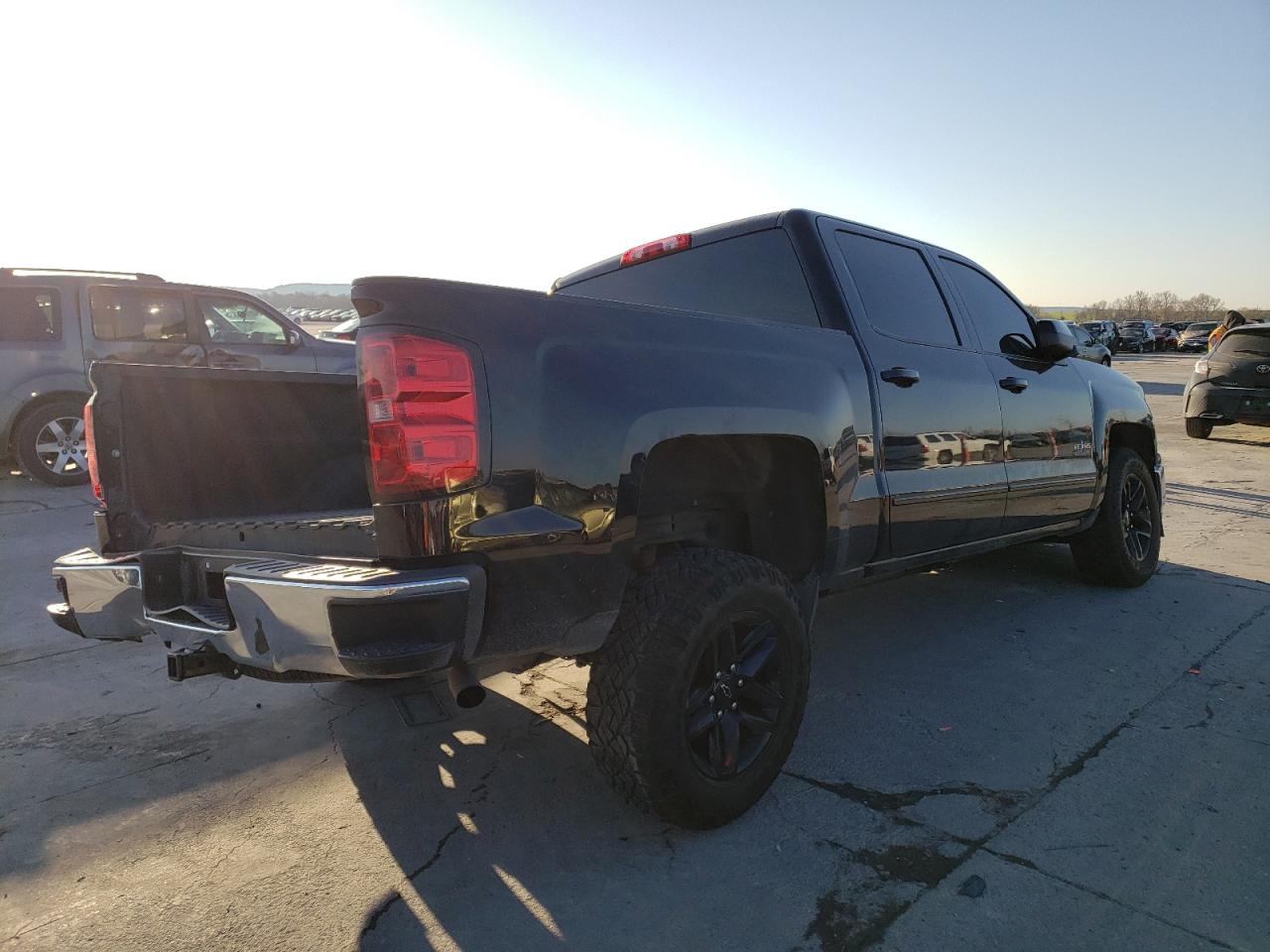 Photo 4 from auction – 2015 CHEVROLET SILVERADO with VIN 3GCPCREC9FG318605