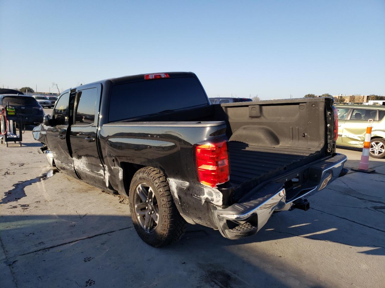 Photo 3 from auction – 2015 CHEVROLET SILVERADO with VIN 3GCPCREC9FG318605
