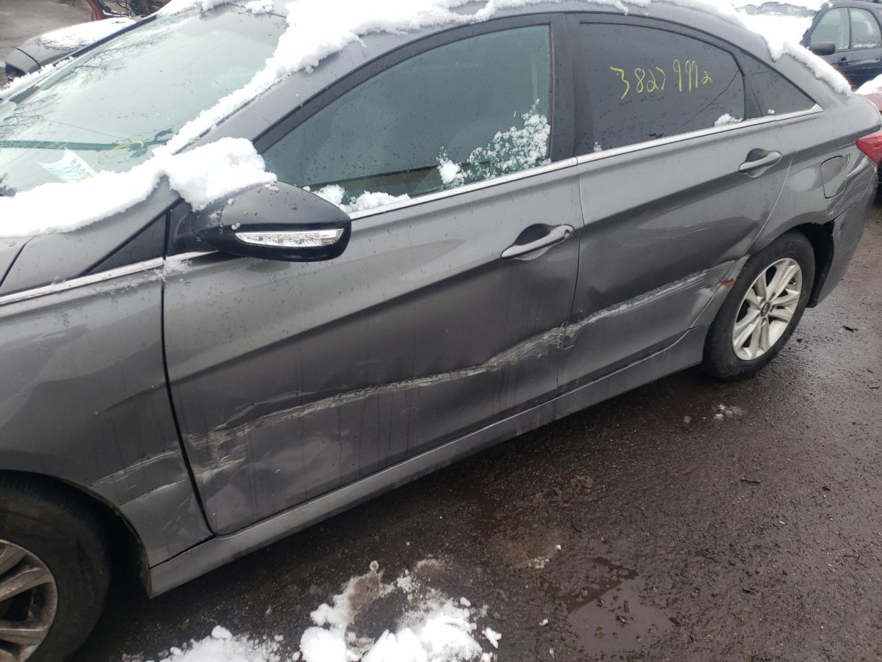 Photo 9 from auction – 2014 HYUNDAI SONATA GLS with VIN 5NPEB4AC2EH814998