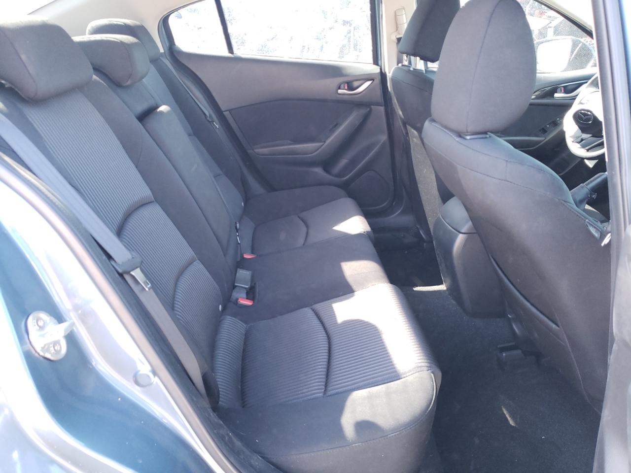 Photo 6 from auction – 2016 MAZDA 3 TOURING with VIN JM1BM1V75G1326082