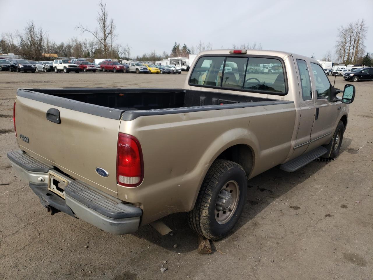 Photo 4 from auction – 1999 FORD F250 SUPER with VIN 1FTNX20L3XEB03918