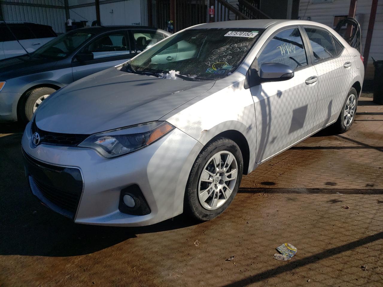 Photo 2 from auction – 2015 TOYOTA COROLLA L with VIN 2T1BURHE2FC359690