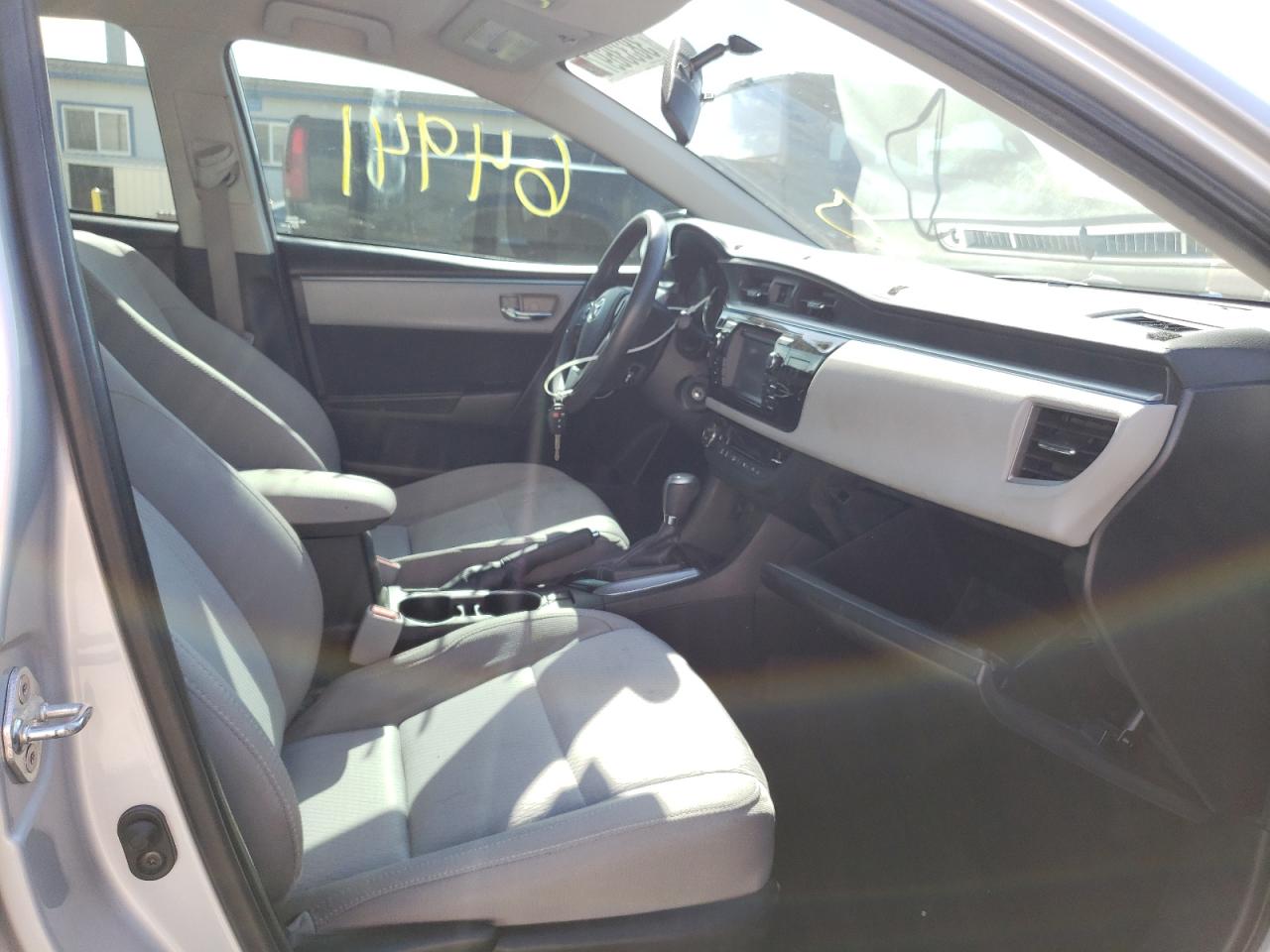 Photo 5 from auction – 2016 TOYOTA COROLLA L with VIN 5YFBURHE9GP438873