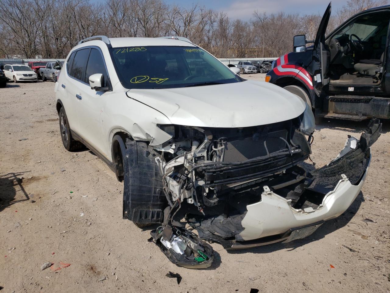 NISSAN ROGUE S 2016 with VIN 5N1AT2MT9GC751288 - Photo from auction