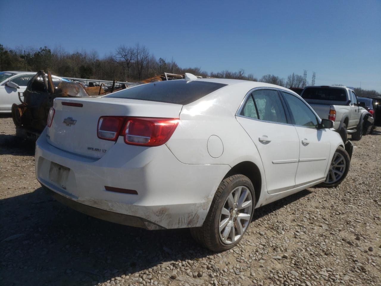 صورة رقم 4 من المزاد - 2015 CHEVROLET MALIBU مع VIN 1G11D5SL6FF321326