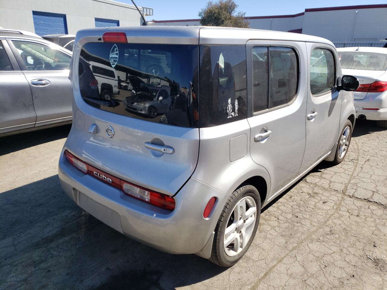 Photo 4 from auction – 2010 NISSAN CUBE BASE with VIN JN8AZ2KR3AT150223