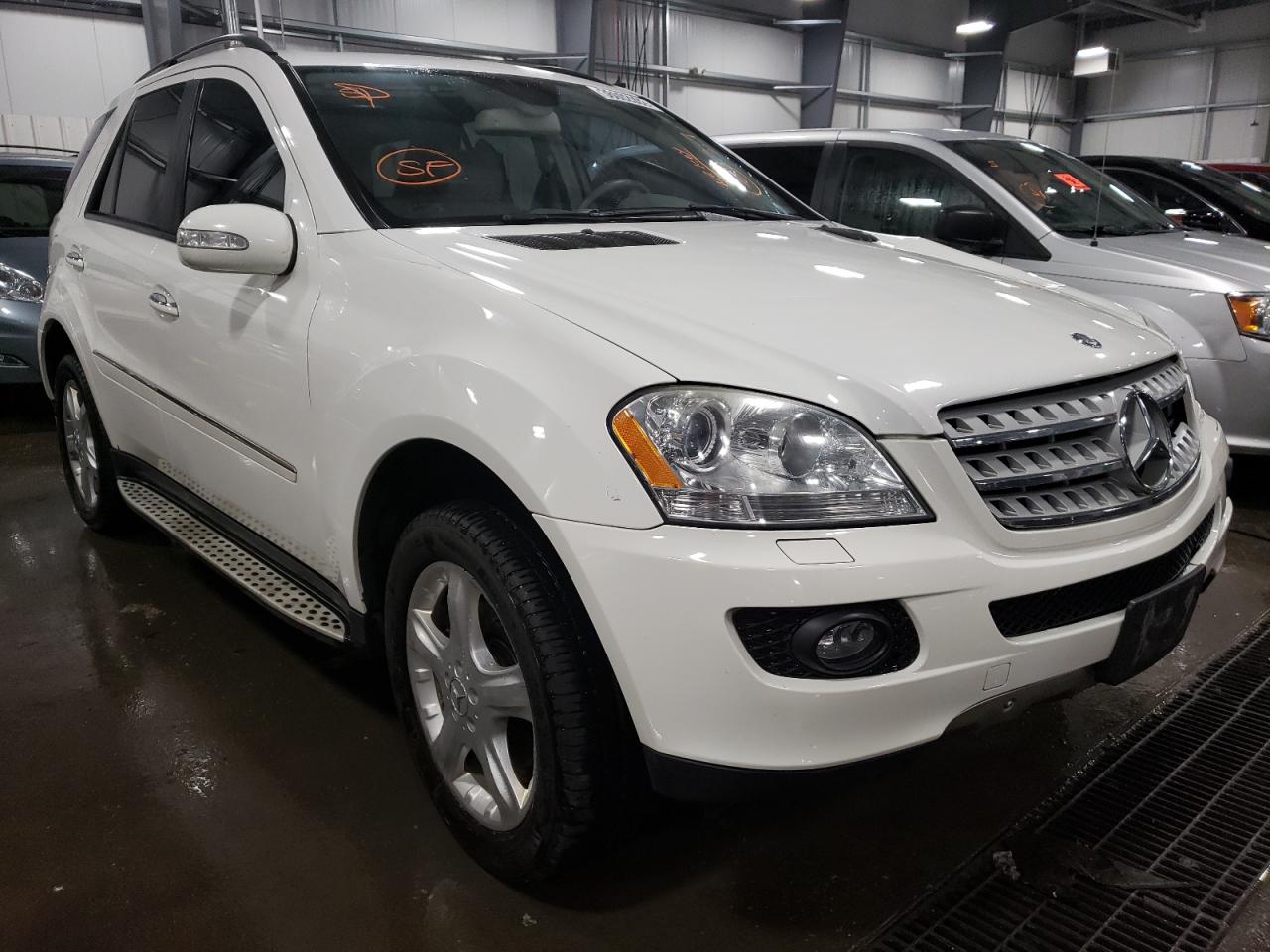MERCEDES-BENZ ML 500 2007 with VIN 4JGBB75E87A216985 - Photo from auction