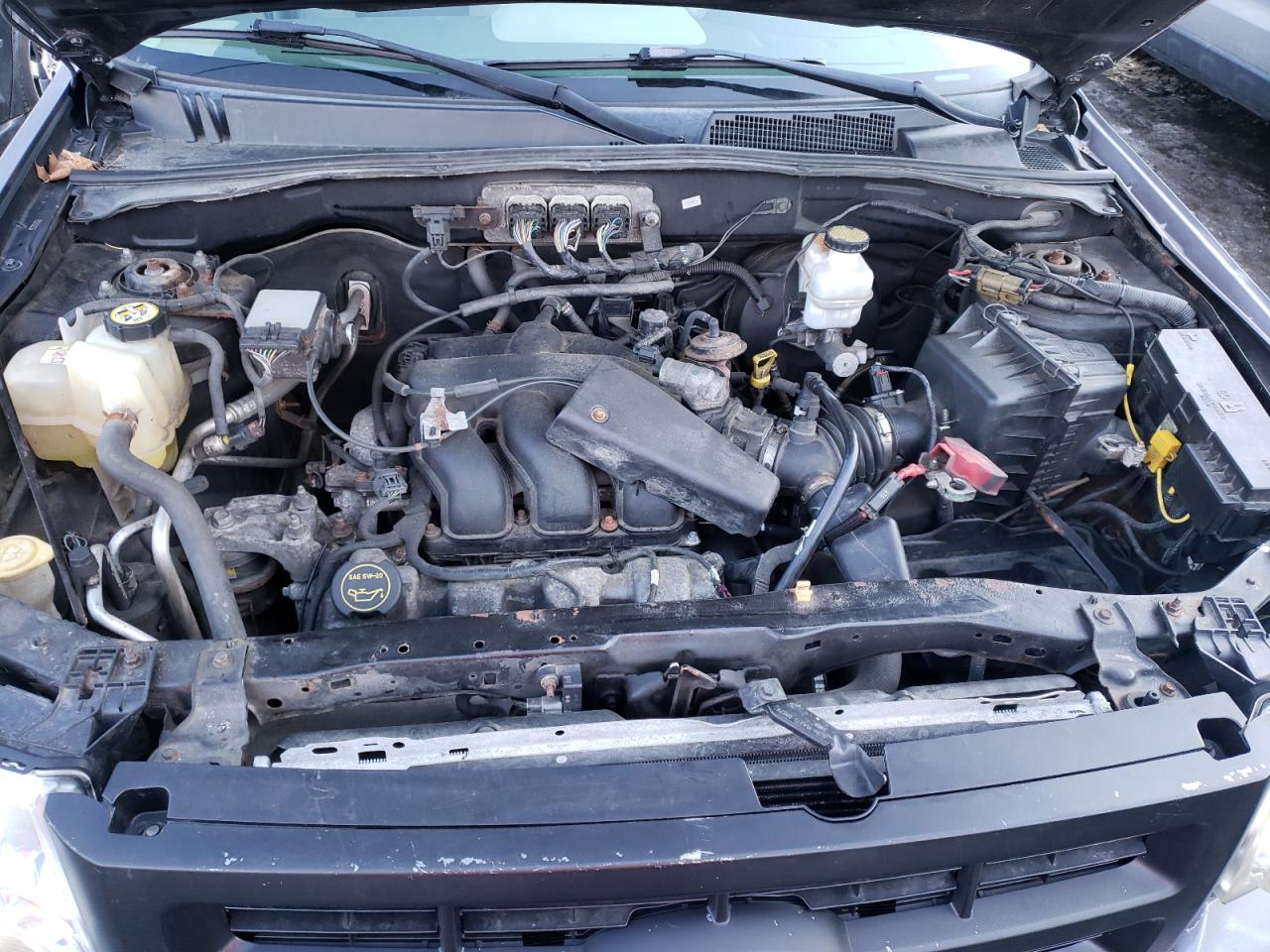 Photo 7 from auction – 2008 FORD ESCAPE XLT with VIN 1FMCU03148KA81344