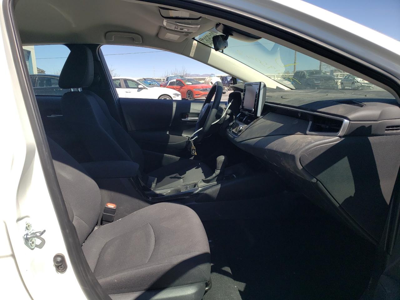 Photo 5 from auction – 2021 TOYOTA COROLLA LE with VIN 5YFEPMAE0MP191871