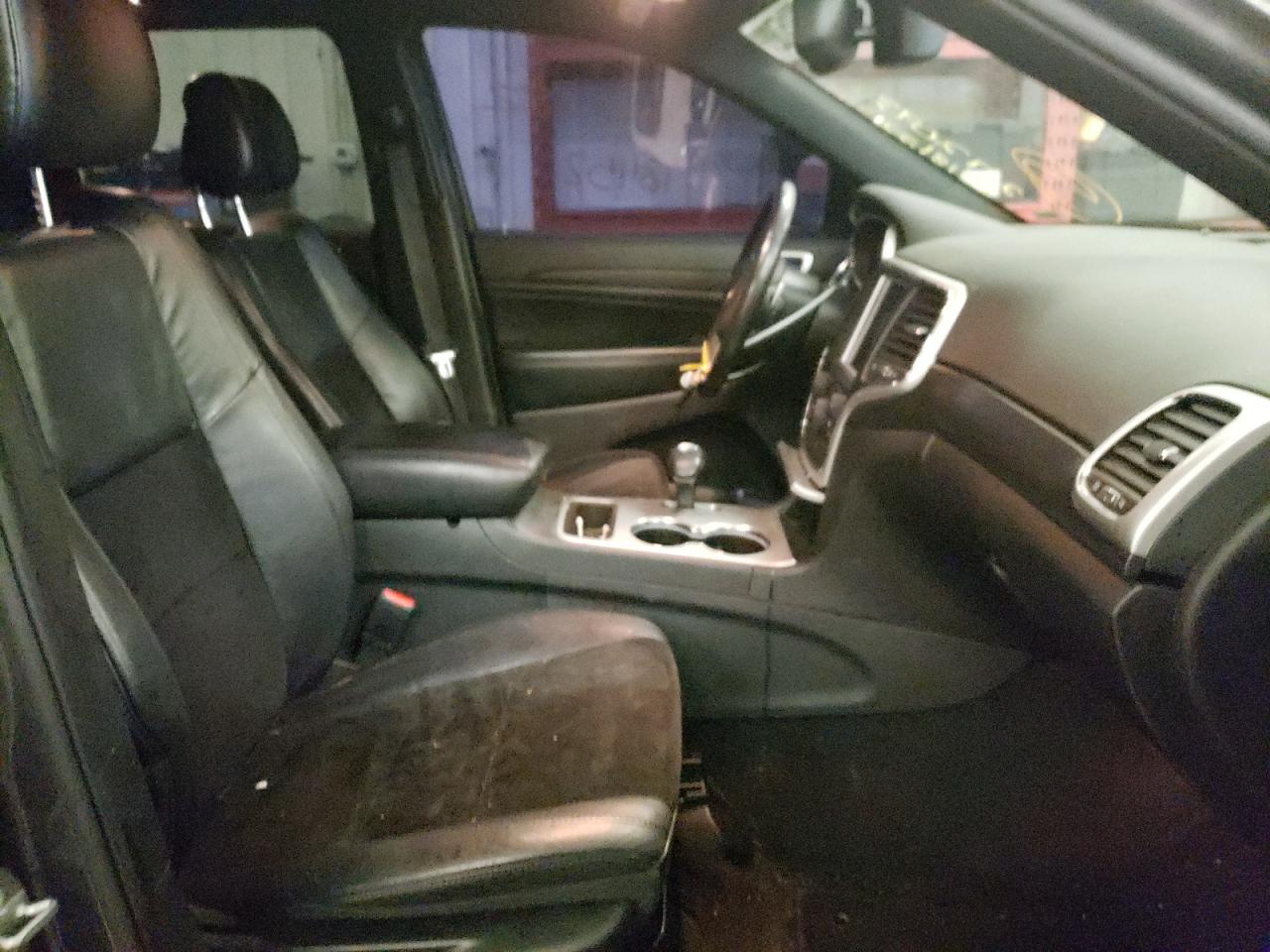 Photo 5 from auction – 2015 JEEP GRAND CHER with VIN 1C4RJFAG4FC102430