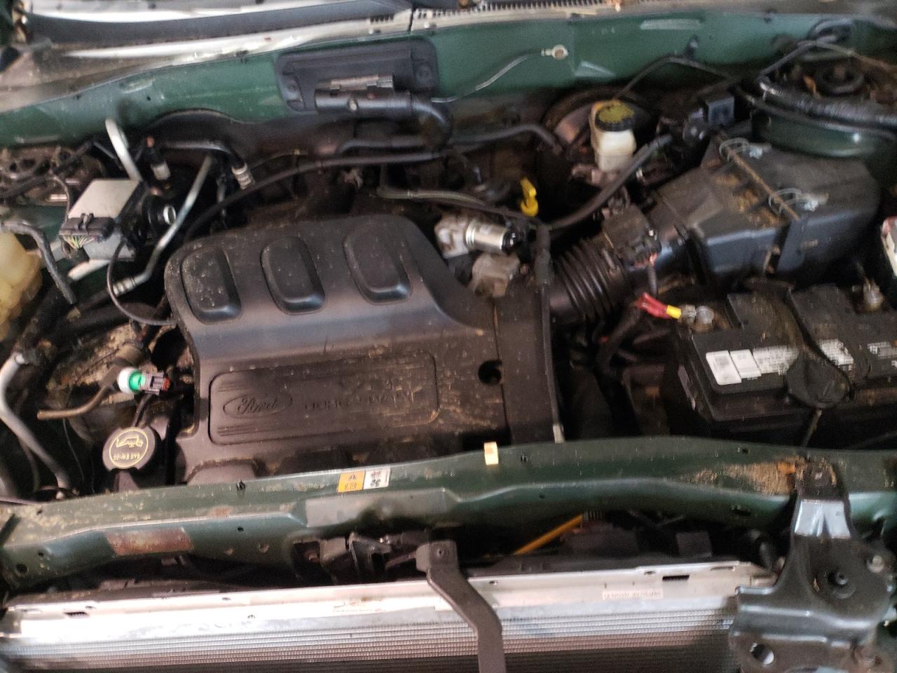 Photo 7 from auction – 2002 FORD ESCAPE XLT with VIN 1FMYU04162KA51192