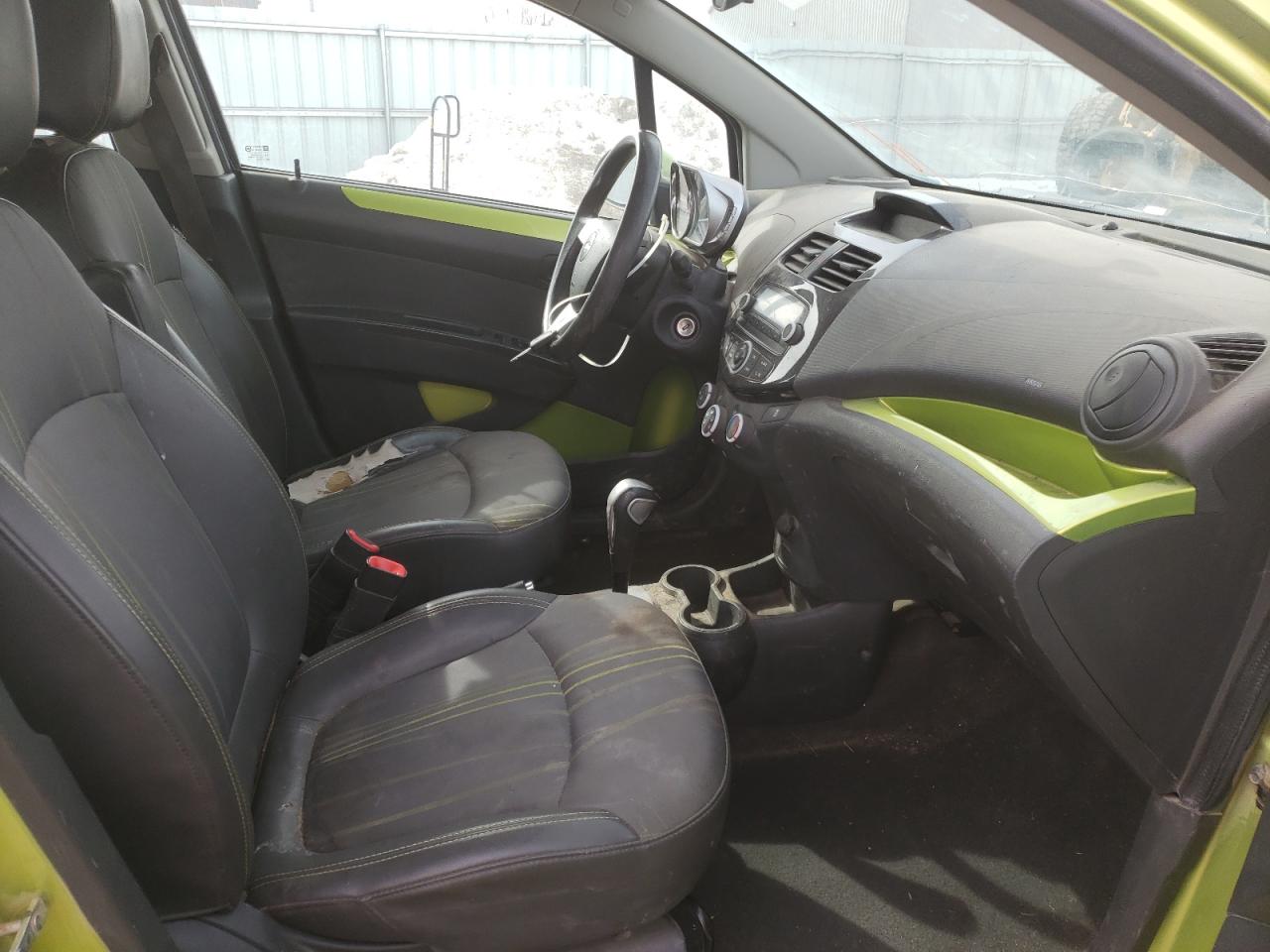 Photo 5 from auction – 2014 CHEVROLET SPARK LS with VIN KL8CB6S99EC404662