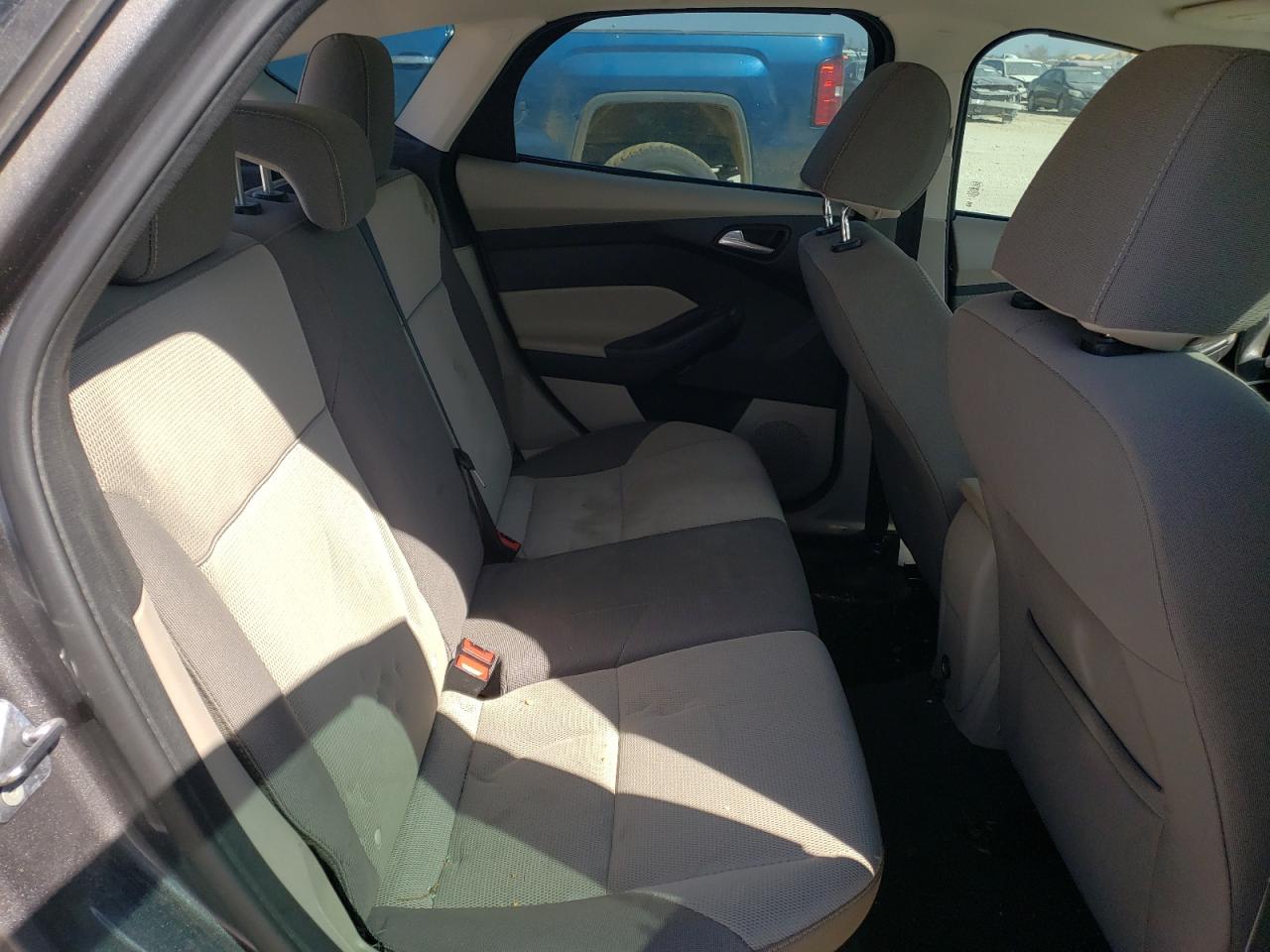 Photo 6 from auction – 2012 FORD FOCUS SE with VIN 1FAHP3K24CL426779
