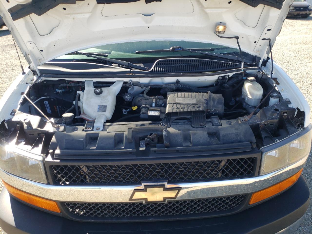 Photo 7 from auction – 2016 CHEVROLET EXPRESS G2 with VIN 1GAWGFFG4G1242428