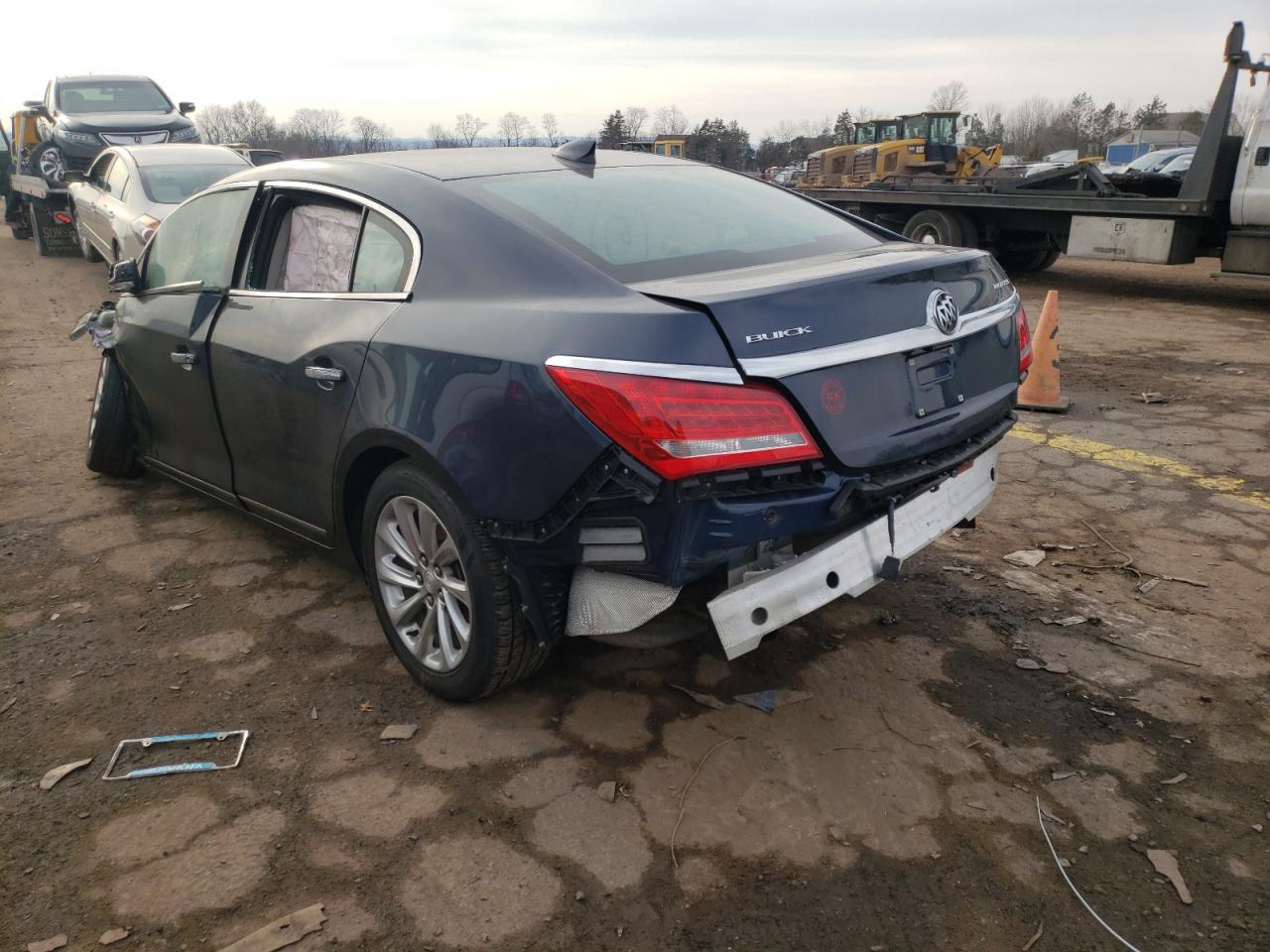 Photo 3 from auction – 2016 BUICK LACROSSE with VIN 1G4GB5G30GF243834