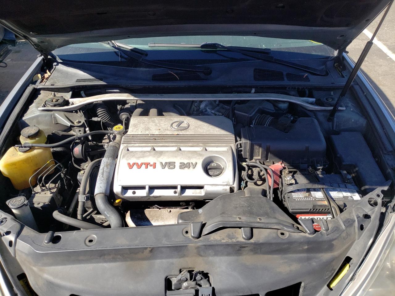 Photo 7 from auction – 2002 LEXUS ES 300 with VIN JTHBF30G220019480