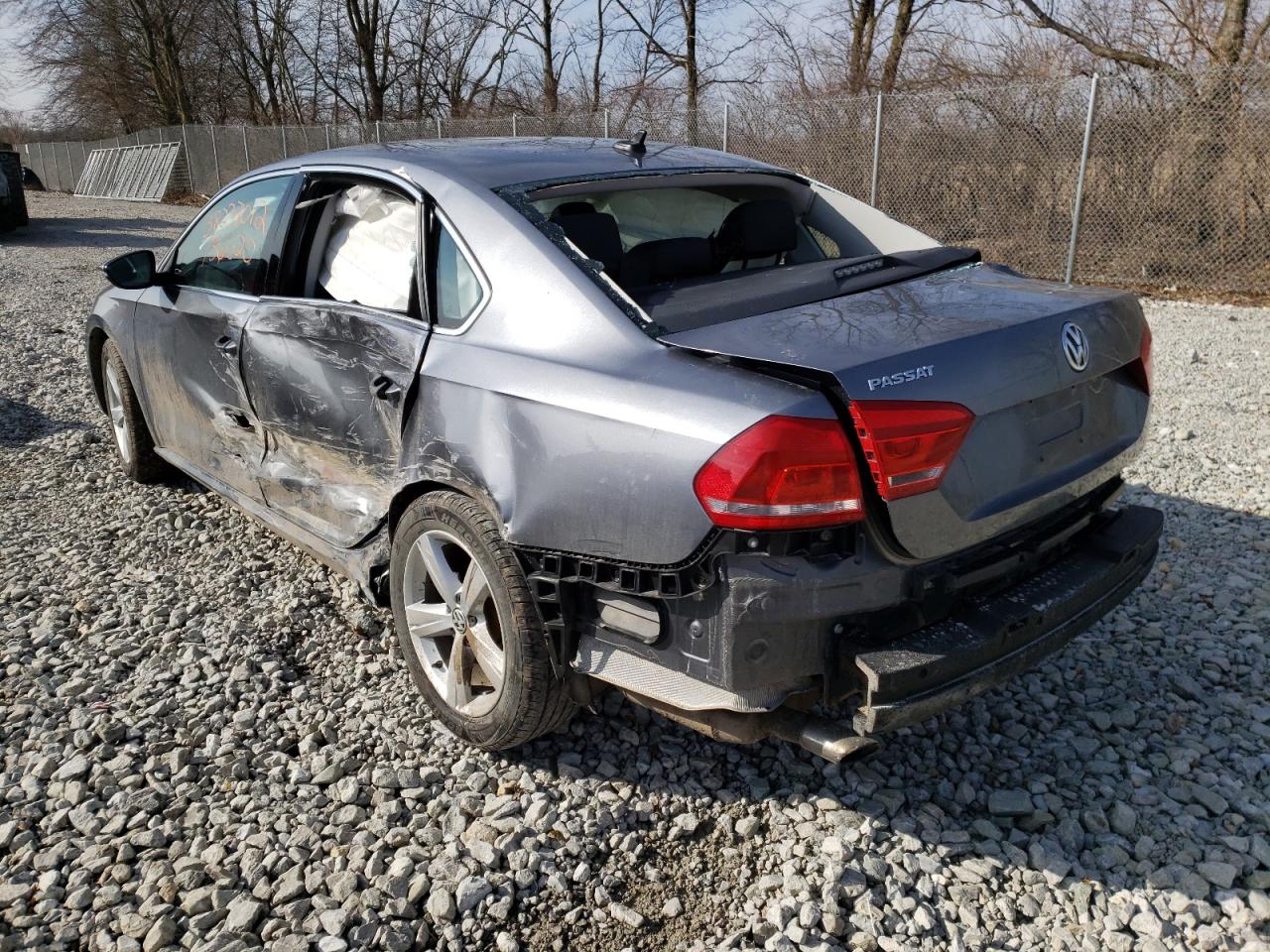 Photo 3 from auction – 2012 VOLKSWAGEN PASSAT SE with VIN 1VWBH7A39CC030066
