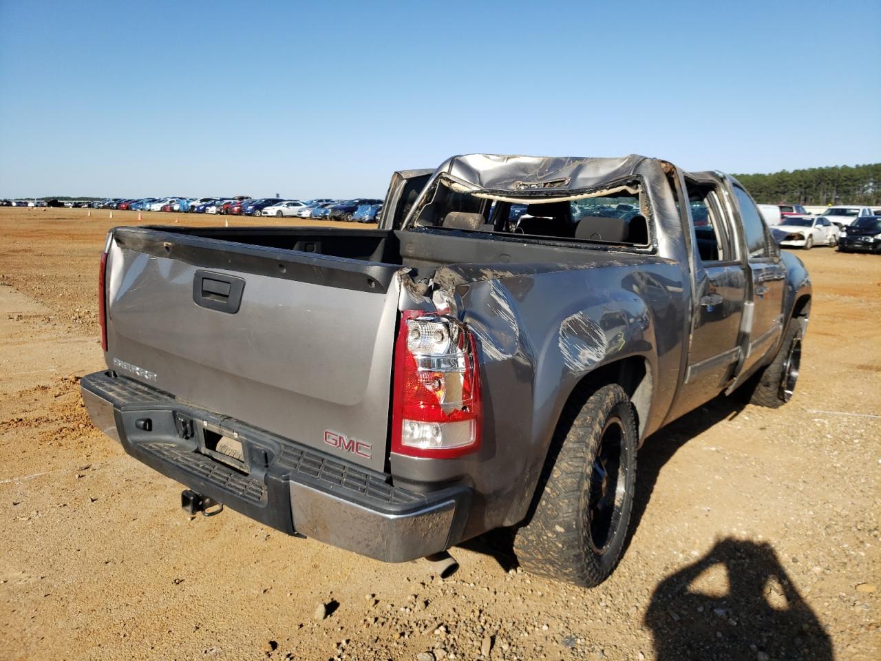 Photo 4 from auction – 2009 GMC SIERRA C15 with VIN 3GTEC13C89G130996