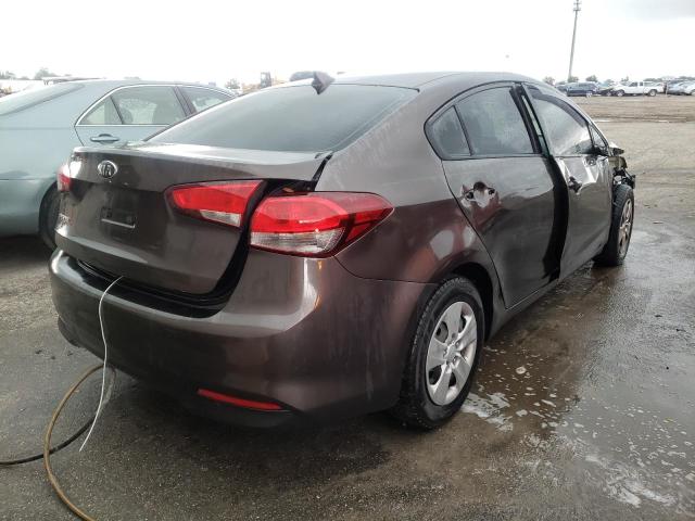 Photo 4 from auction – 2017 KIA FORTE LX with VIN 3KPFK4A7XHE158789