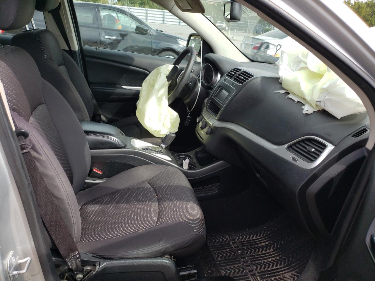 Photo 5 from auction – 2014 DODGE JOURNEY SE with VIN 3C4PDCAB6ET281851