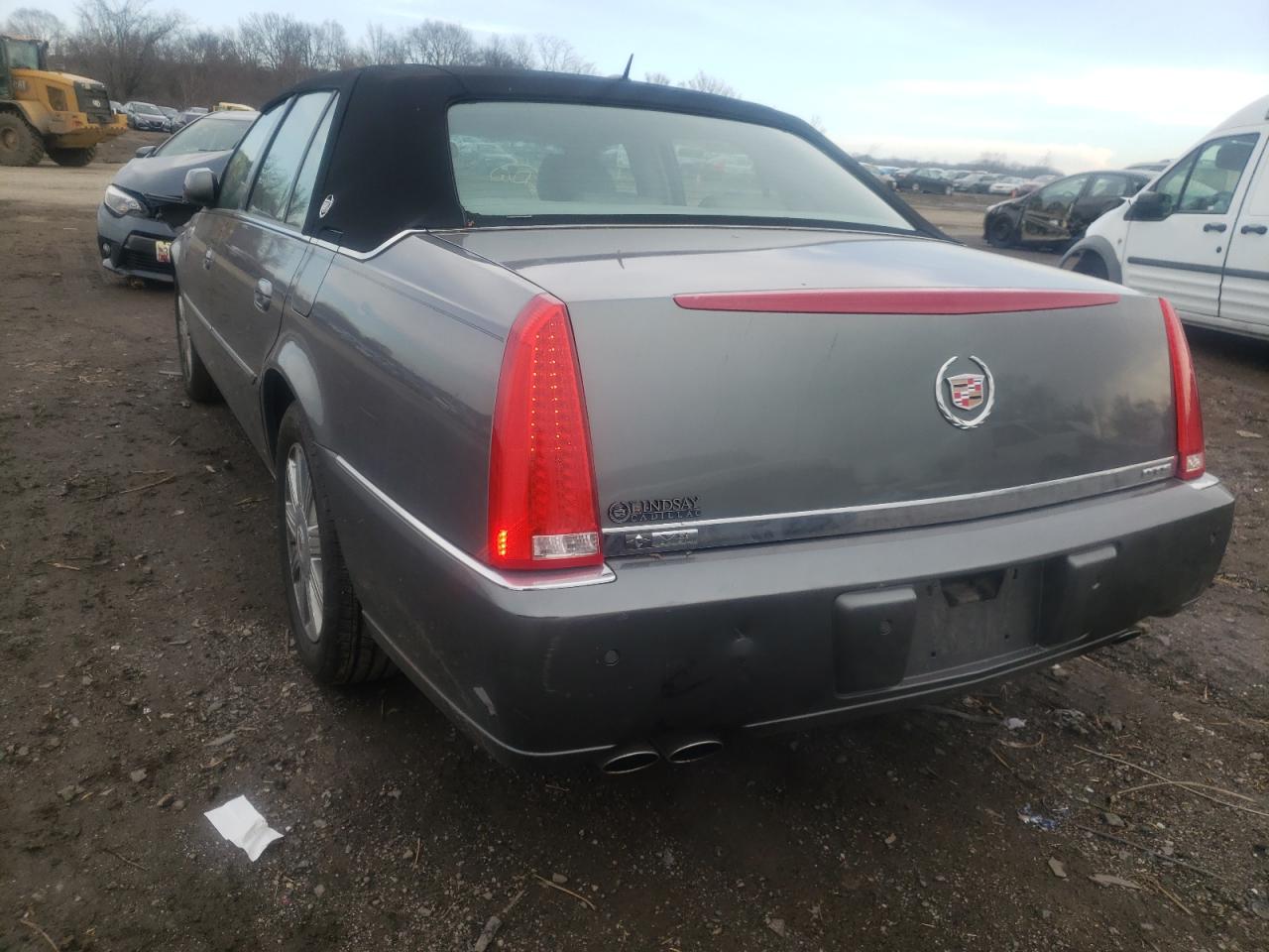 Photo 3 from auction – 2008 CADILLAC DTS with VIN 1G6KD57Y88U150709