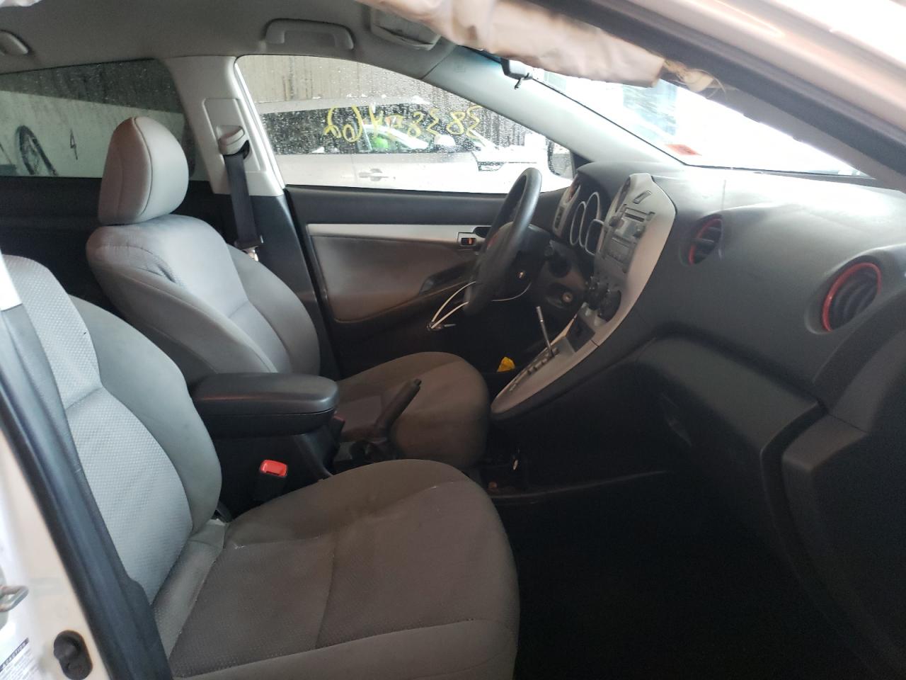 Photo 5 from auction – 2009 TOYOTA COROLLA MA with VIN 2T1LE40E19C009827