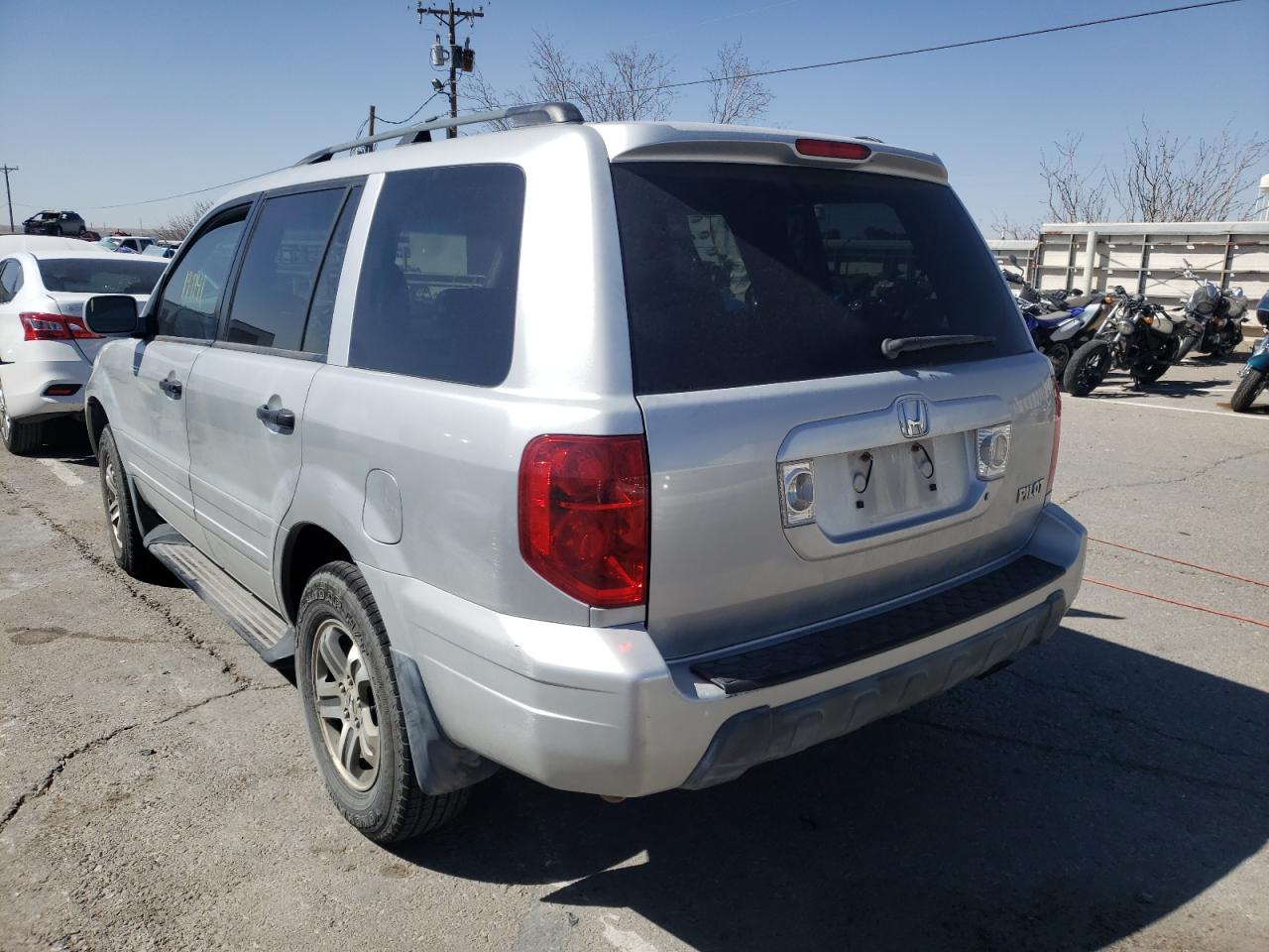 Photo 3 from auction – 2004 HONDA PILOT EXL with VIN 2HKYF18534H622754