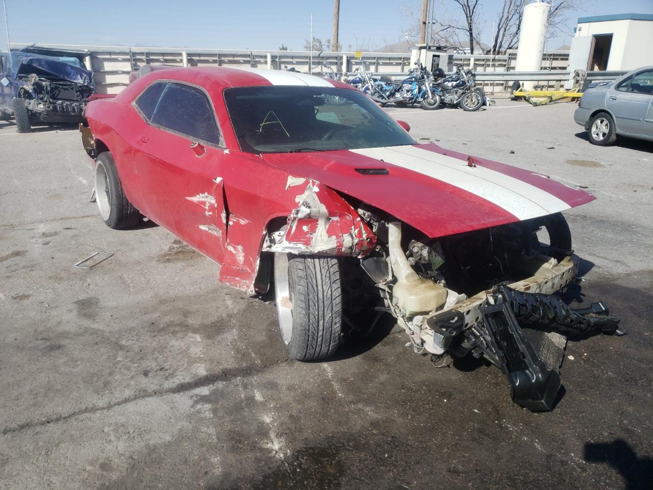 DODGE CHALLENGER 2011 with VIN 2B3CJ4DG1BH565995 - Photo from auction