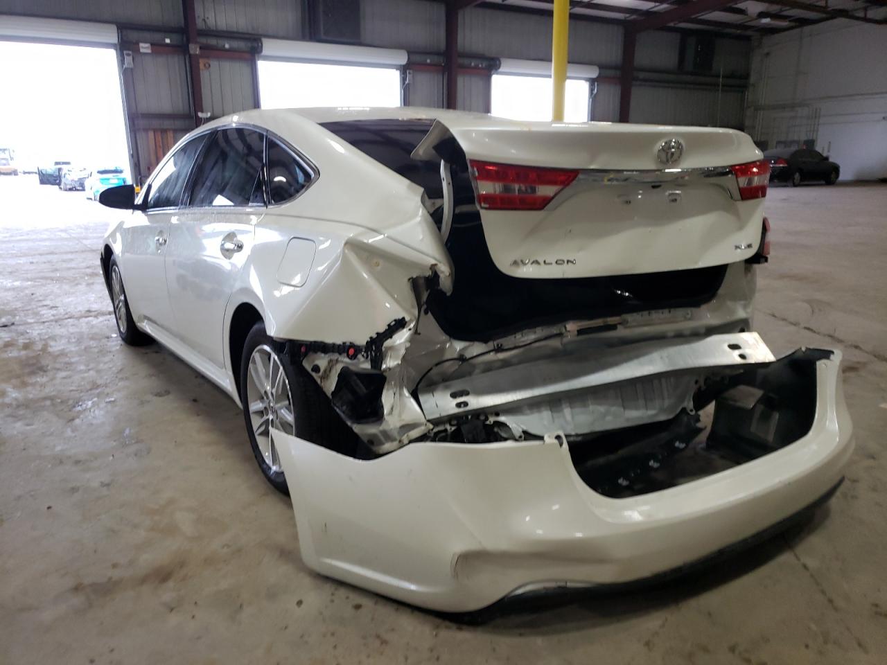 Photo 3 from auction – 2013 TOYOTA AVALON BAS with VIN 4T1BK1EB5DU023478