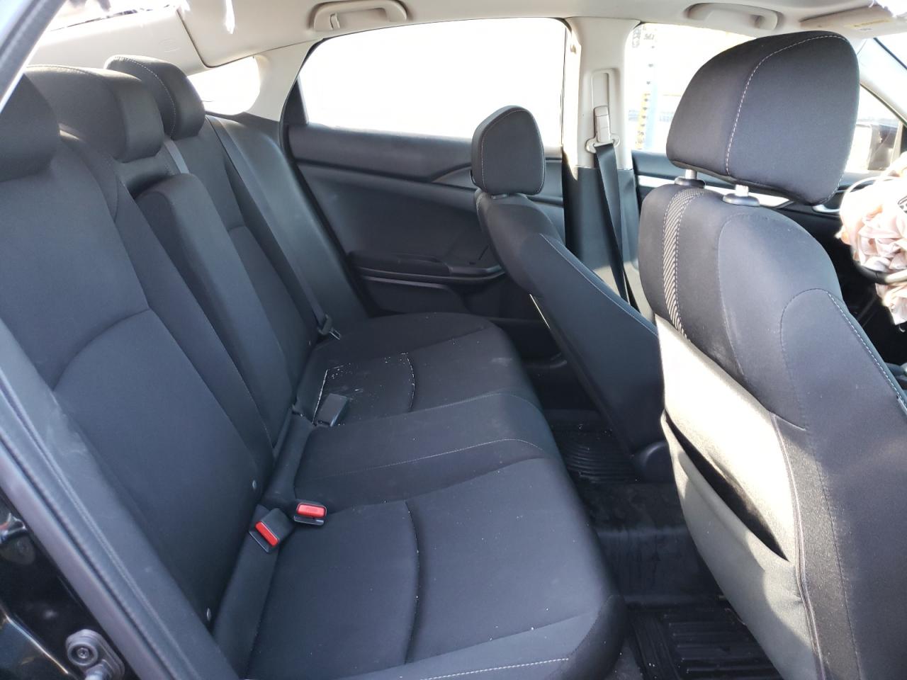 Photo 6 from auction – 2018 HONDA CIVIC EX with VIN 2HGFC2F72JH528073