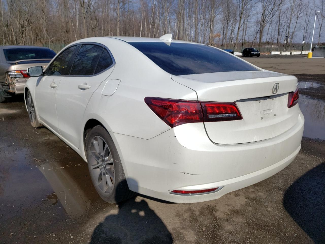 Photo 3 from auction – 2015 ACURA TLX TECH with VIN 19UUB2F59FA004434