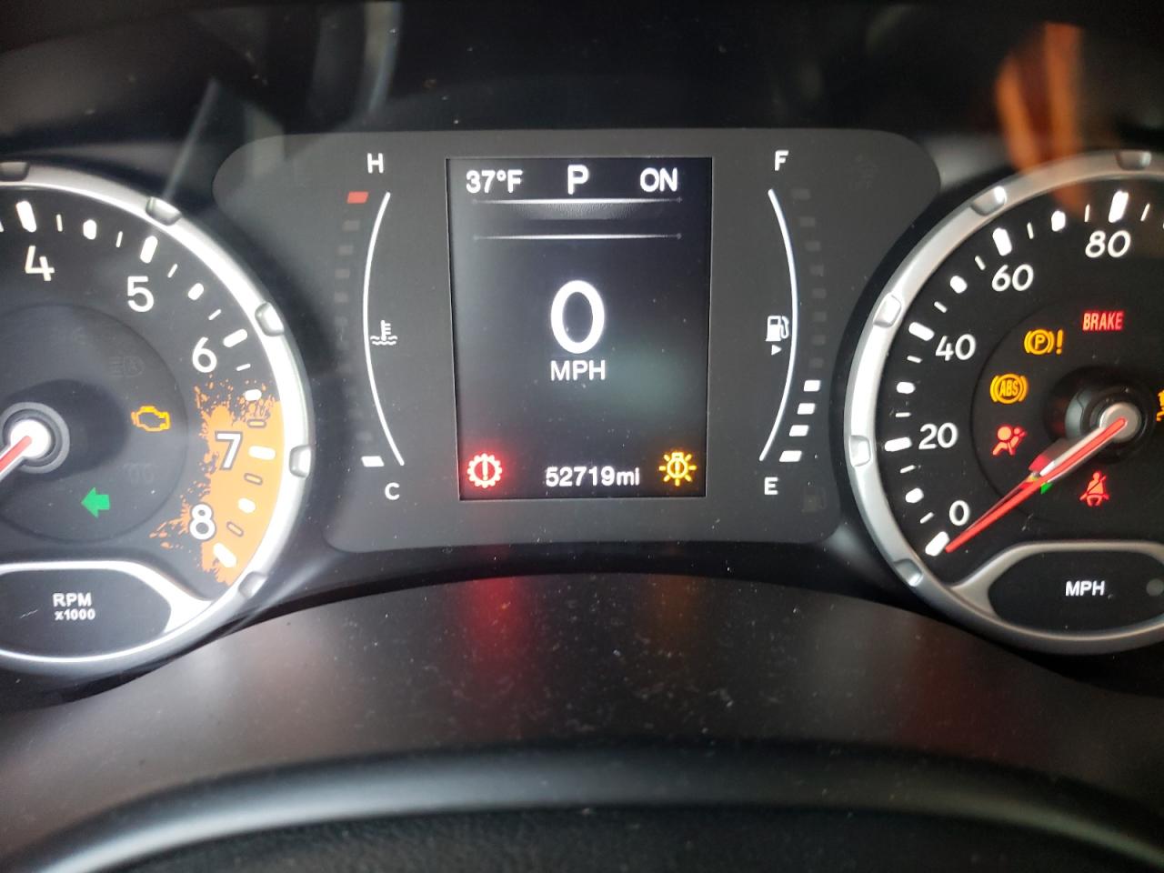 Photo 8 from auction – 2017 JEEP RENEGADE L with VIN ZACCJABB2HPG47570