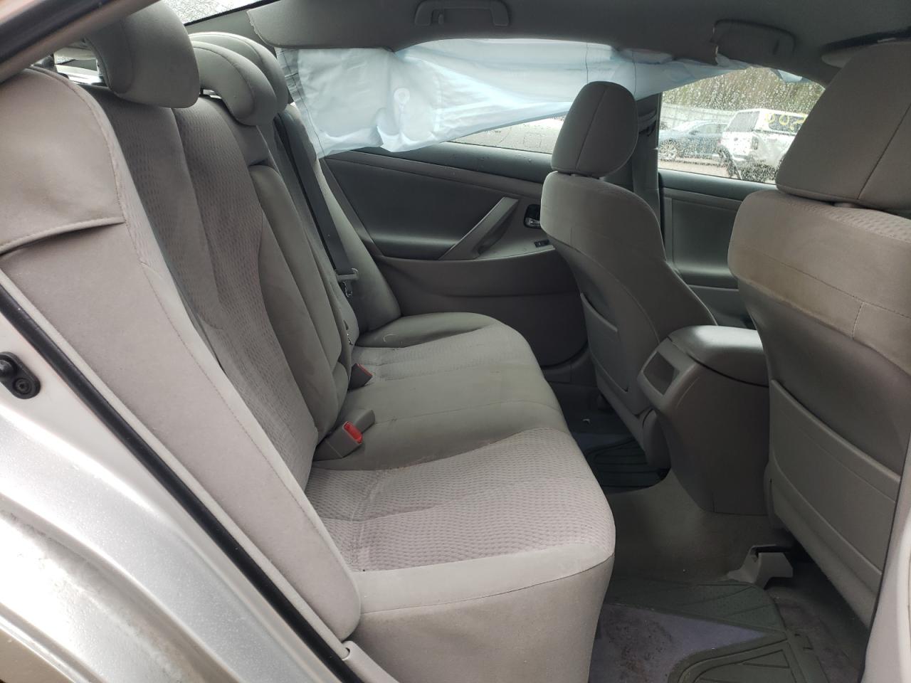 Photo 6 from auction – 2011 TOYOTA CAMRY BASE with VIN 4T1BF3EK2BU665007