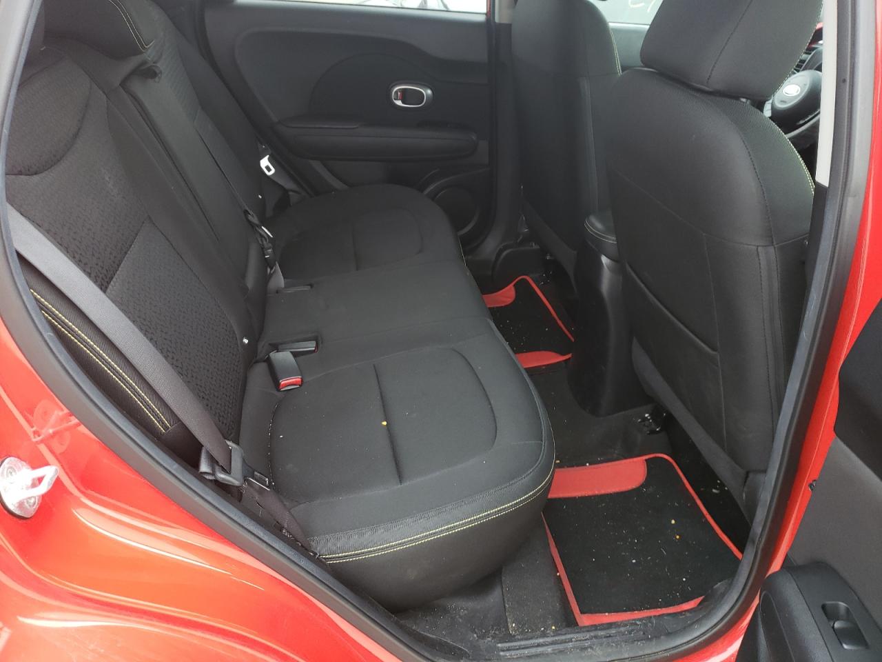 Photo 6 from auction – 2014 KIA SOUL with VIN KNDJP3A53E7736618