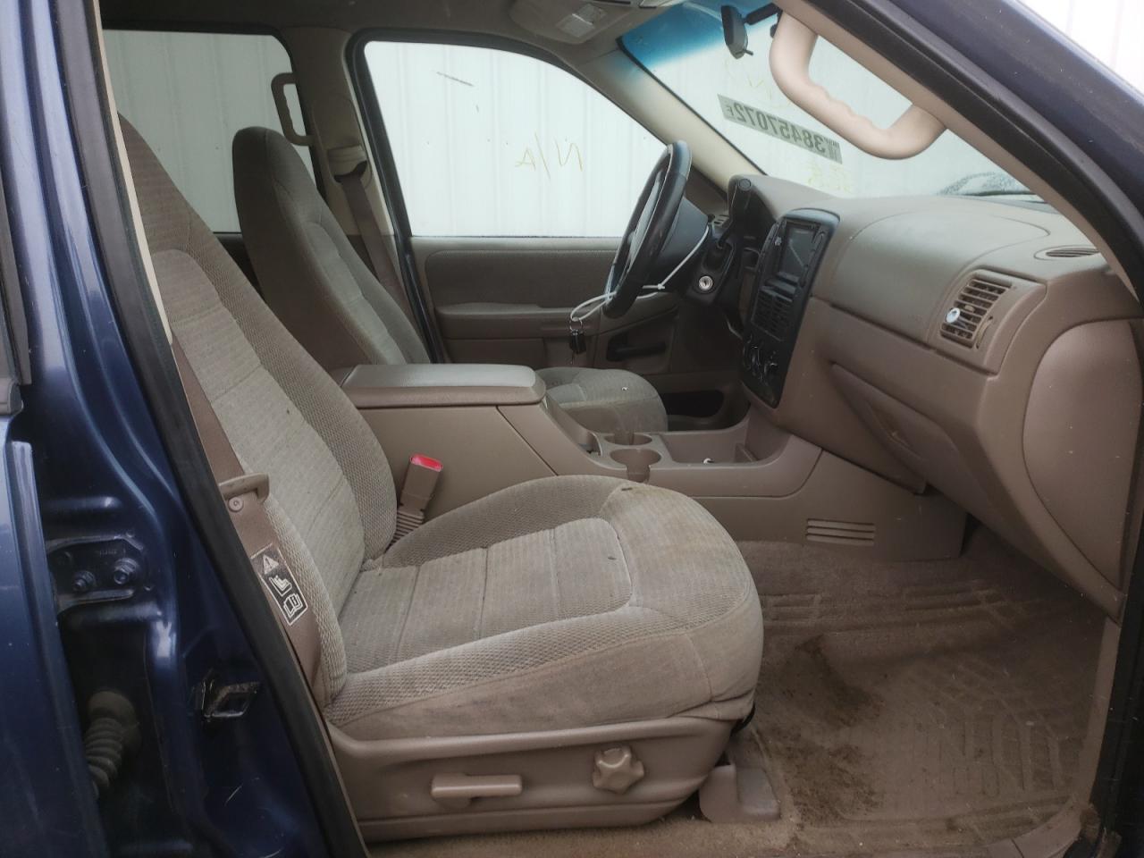 Photo 5 from auction – 2002 FORD EXPLORER X with VIN 1FMZU73E42ZA04879