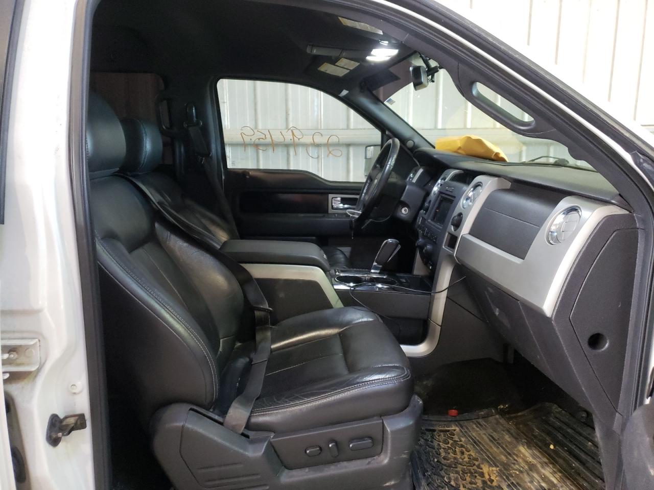 Photo 5 from auction – 2012 FORD F150 SUPER with VIN 1FTFW1CF0CKE32918