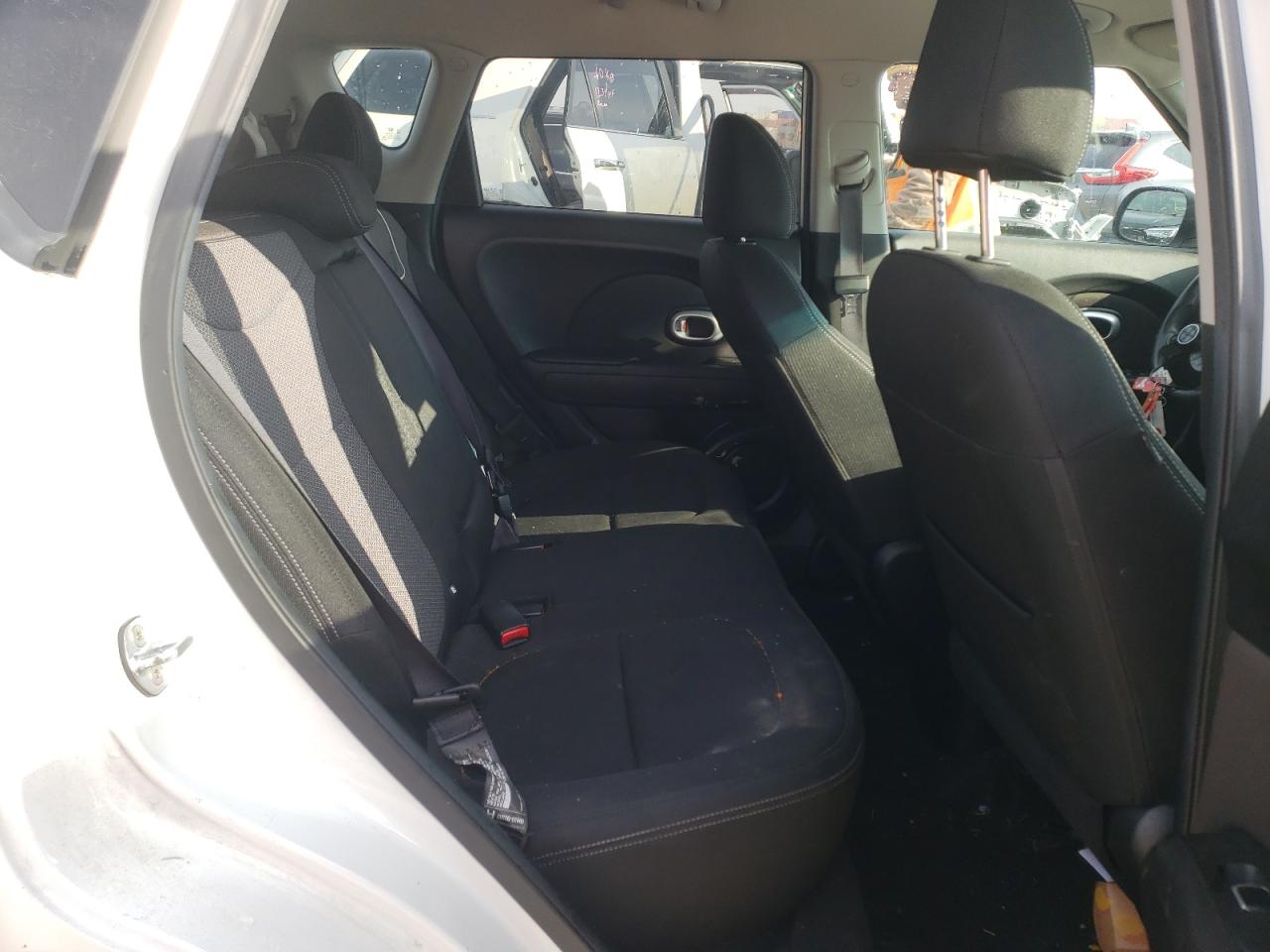 Photo 6 from auction – 2017 KIA SOUL + with VIN KNDJP3A59H7478089