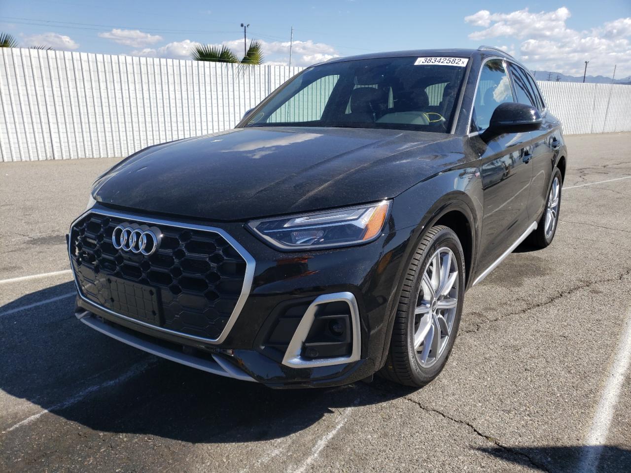 Photo 2 from auction – 2021 AUDI Q5 E PREMI with VIN WA1E2AFY8M2060714