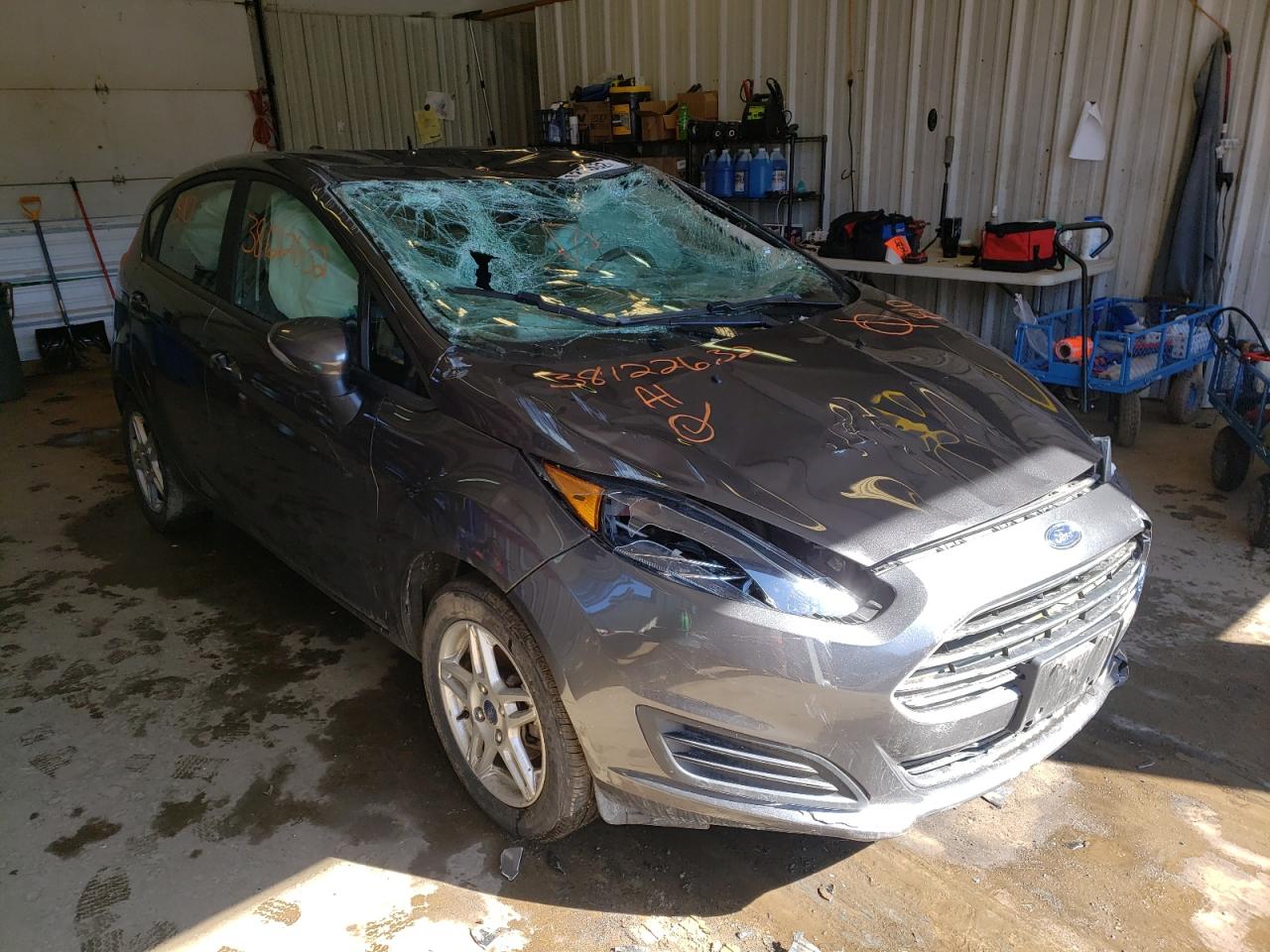 FORD FIESTA SE 2018 with VIN 3FADP4EJ2JM139993 - Photo from auction