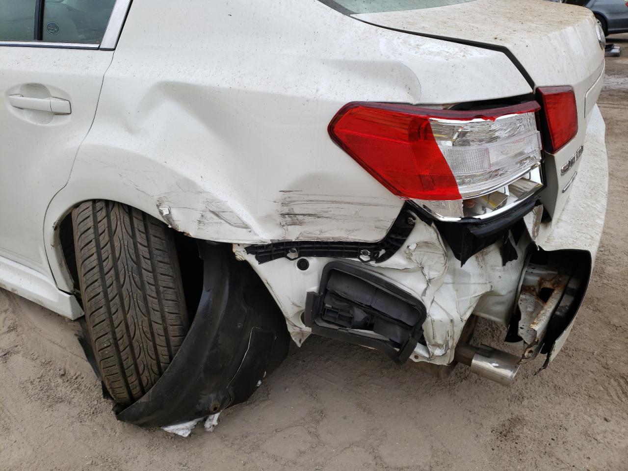 Фото 9 с аукциона – 2011 SUBARU LEGACY 2.5 с VIN 4S3BMCJ61B3222985