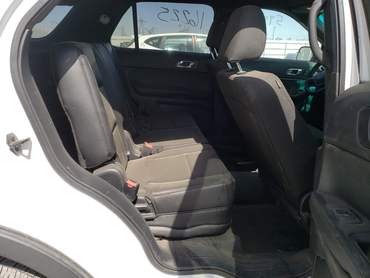 Photo 6 from auction – 2016 FORD EXPLORER P with VIN 1FM5K8AR3GGB65260