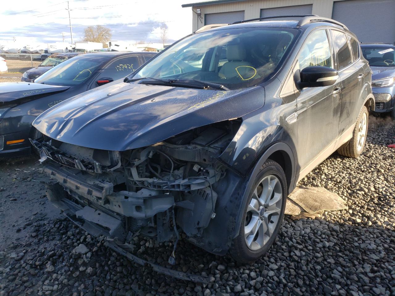 Photo 2 from auction – 2013 FORD ESCAPE SEL with VIN 1FMCU9HX9DUD57095